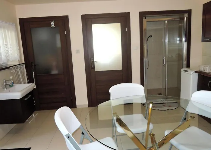 House Near D Bie Vakantiehuis *